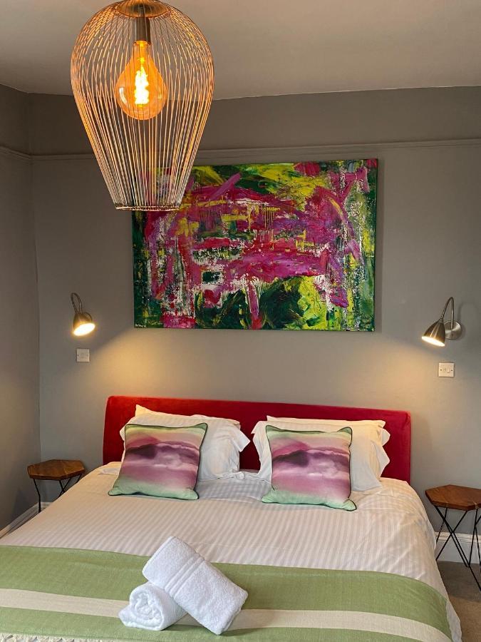 The Castle Inn Bradford On Avon Экстерьер фото